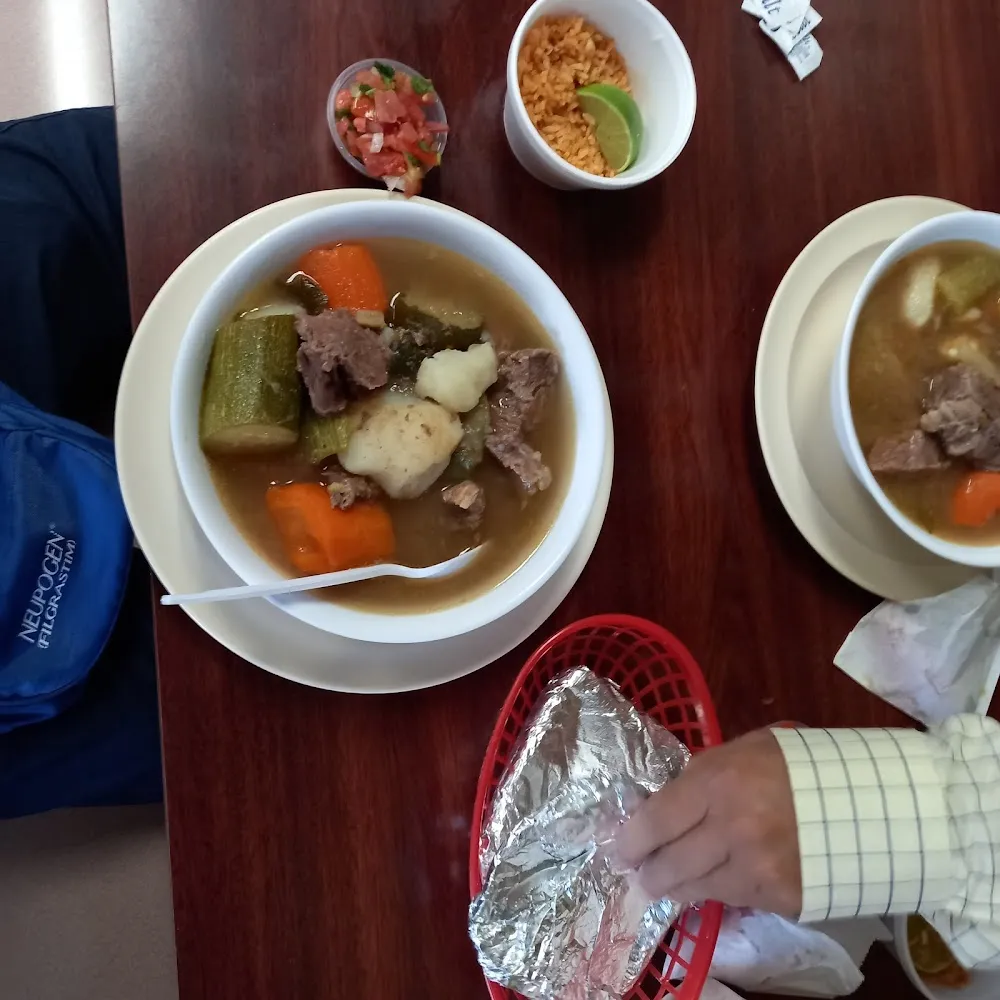 Caldo de Res